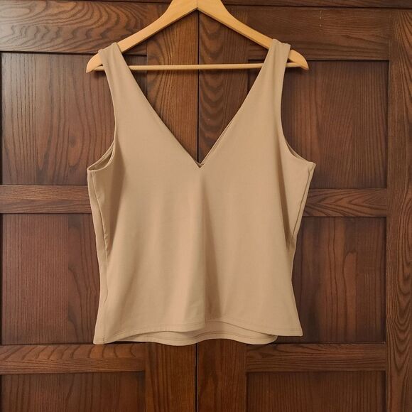 Express Body Contour High Compression Double V-Neck Smoothing Tank XL - Picture 5 of 6